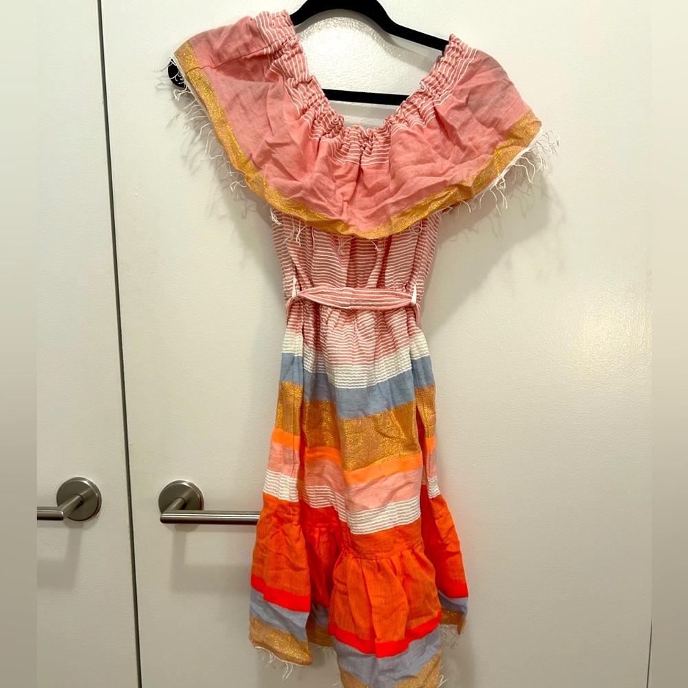 Off shoulder pretty dress